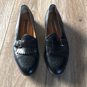 Men’s black dress shoes